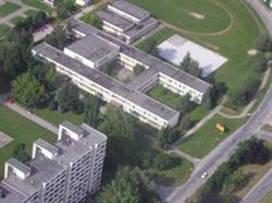 Gymnázium Varšavská