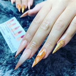 Vivien nails