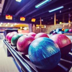 Bowling Disco Club