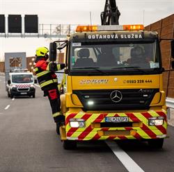 Odťahová služba Bratislava SOSTEAM SLOVAKIA, s.r.o.