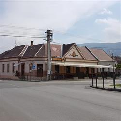 Reštaurácia pod Roštúnom