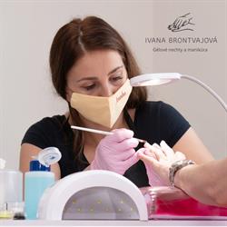 Gélové nechty Ivana Brontvajová