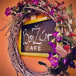 BonŽúr café