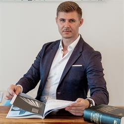 Marek Cvengroš - Privátny realitný maklér
