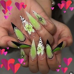 Nail Bar and Thai massage Banská Bystrica