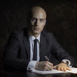Daniel Biroš - Finančný sprostredkovateľ, finančný poradca